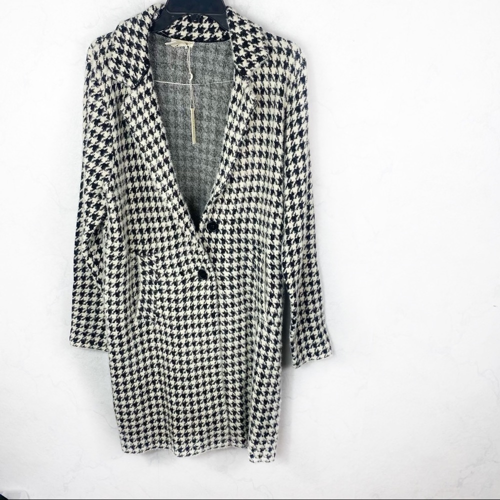 [Max Studio] Long Sleeve Herringbone Jaquard Sweater